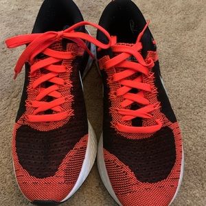 Nike men’s size 8 and 8 1/2